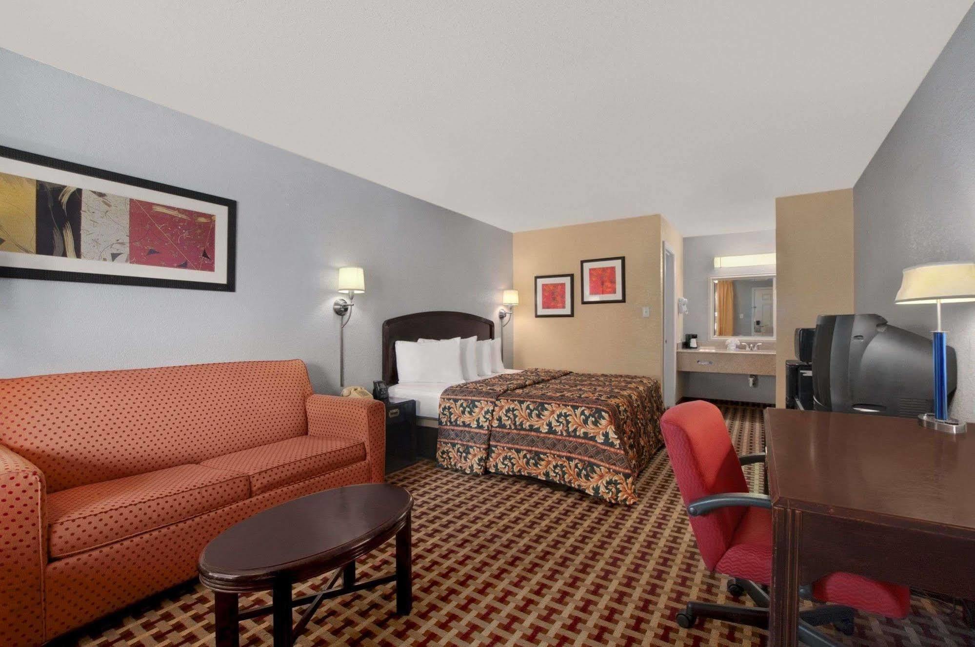 Super 8 By Wyndham Corsicana Esterno foto